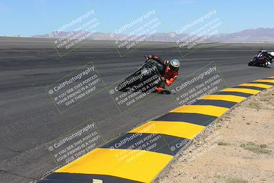 media/May-06-2024-Moto Forza (Mon) [[b33359f27d]]/1-Advanced/Session 2 (Bowl)/
